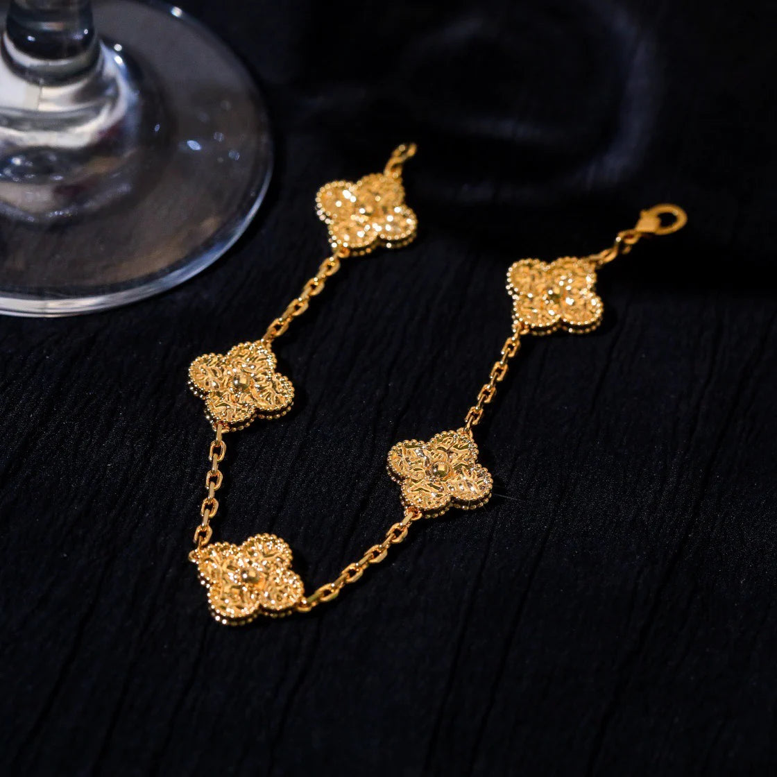 [Basjewels]CLOVER 5 MOTIFS BRONZING BRACELET