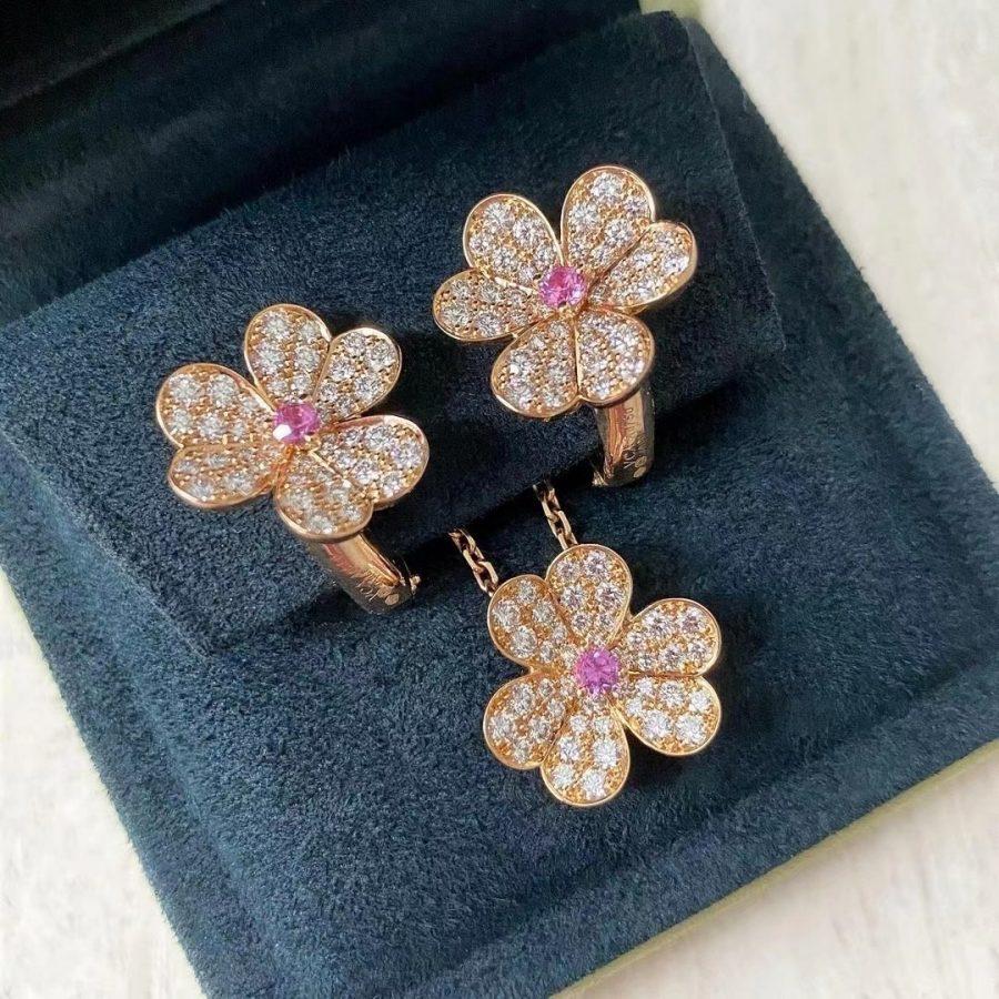 [Basjewels]FRIVOLE ROSE GOLD FLOWER DIAMOND NECKLACE