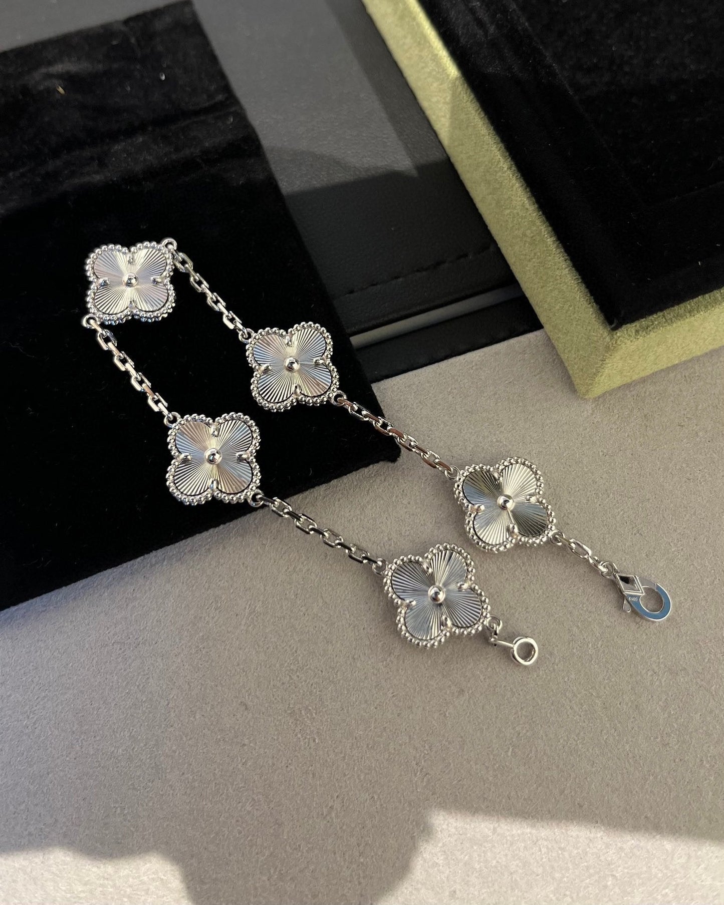 [Basjewels]CLOVER SILVER 5 MOTIFS BRACELET