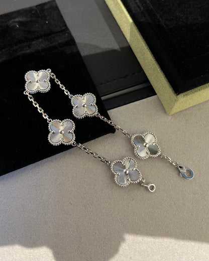 [Basjewels]CLOVER SILVER 5 MOTIFS BRACELET